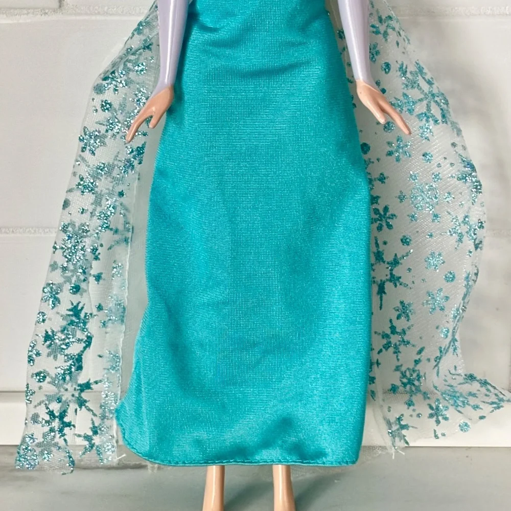 Disney queen elsa